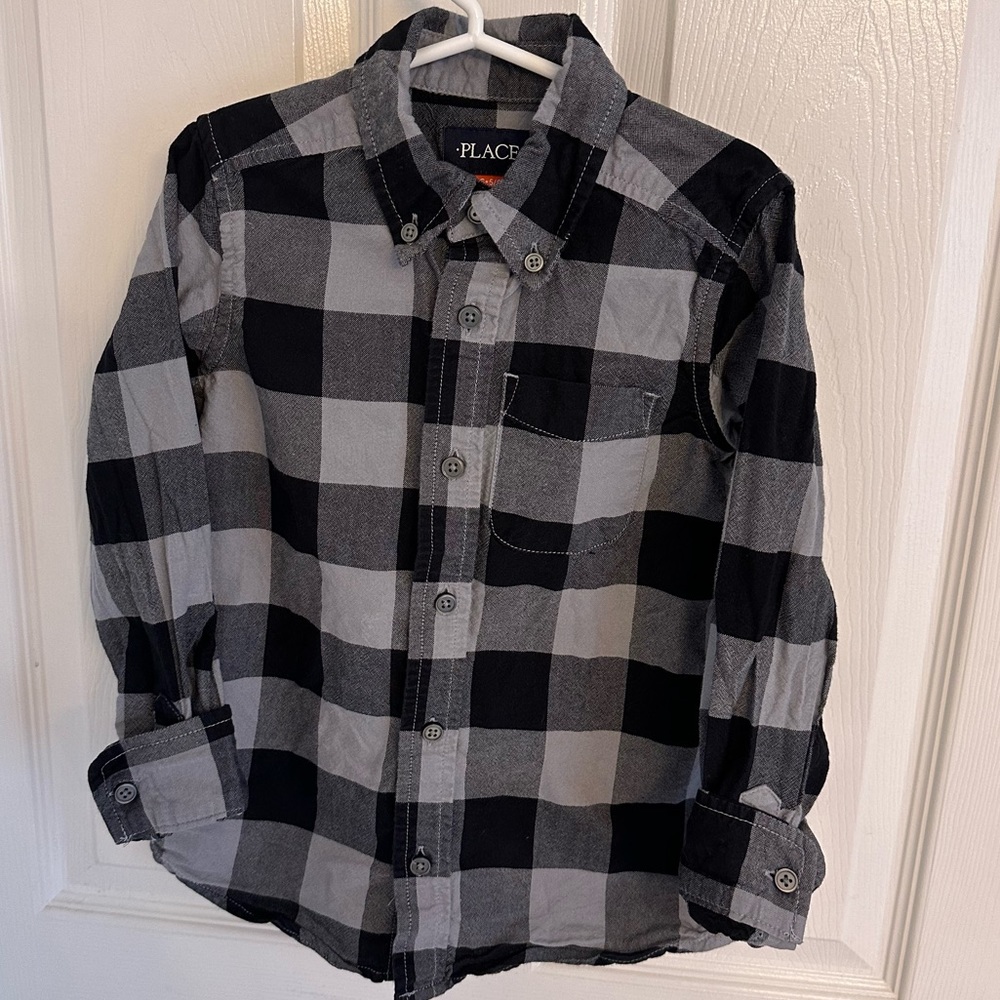 PLACE•Black & Gray Buffalo Plaid Button Down Shirt•S